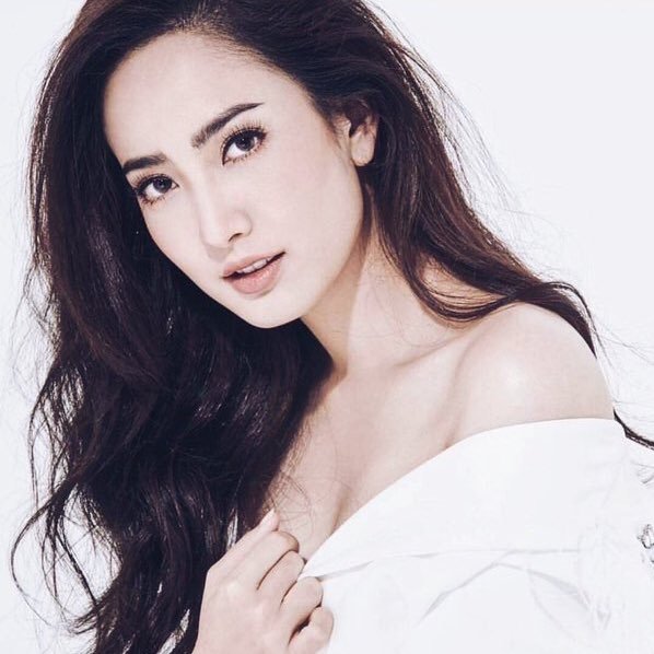 ณฐพร เตมีรักษ์ ☼ Roleplayer : @taewaew and Real Instagram : taewaew_natapohn