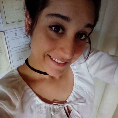 Virginiana♍
Trabajadora social📕📖📗📚
Feliz🤓🤗