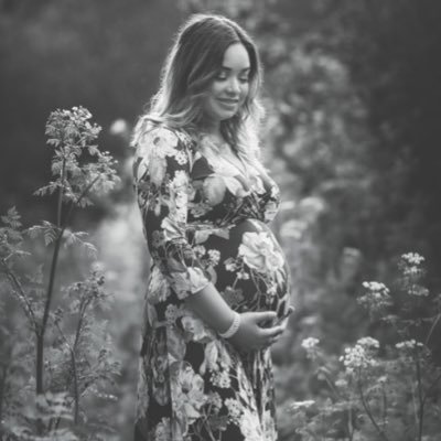 lilys_muffinbox's profile picture. 