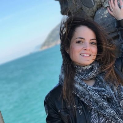 stylemoda's profile picture. 