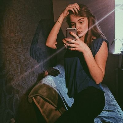 Vesmianso's profile picture. https://t.co/2EbgQTNolX