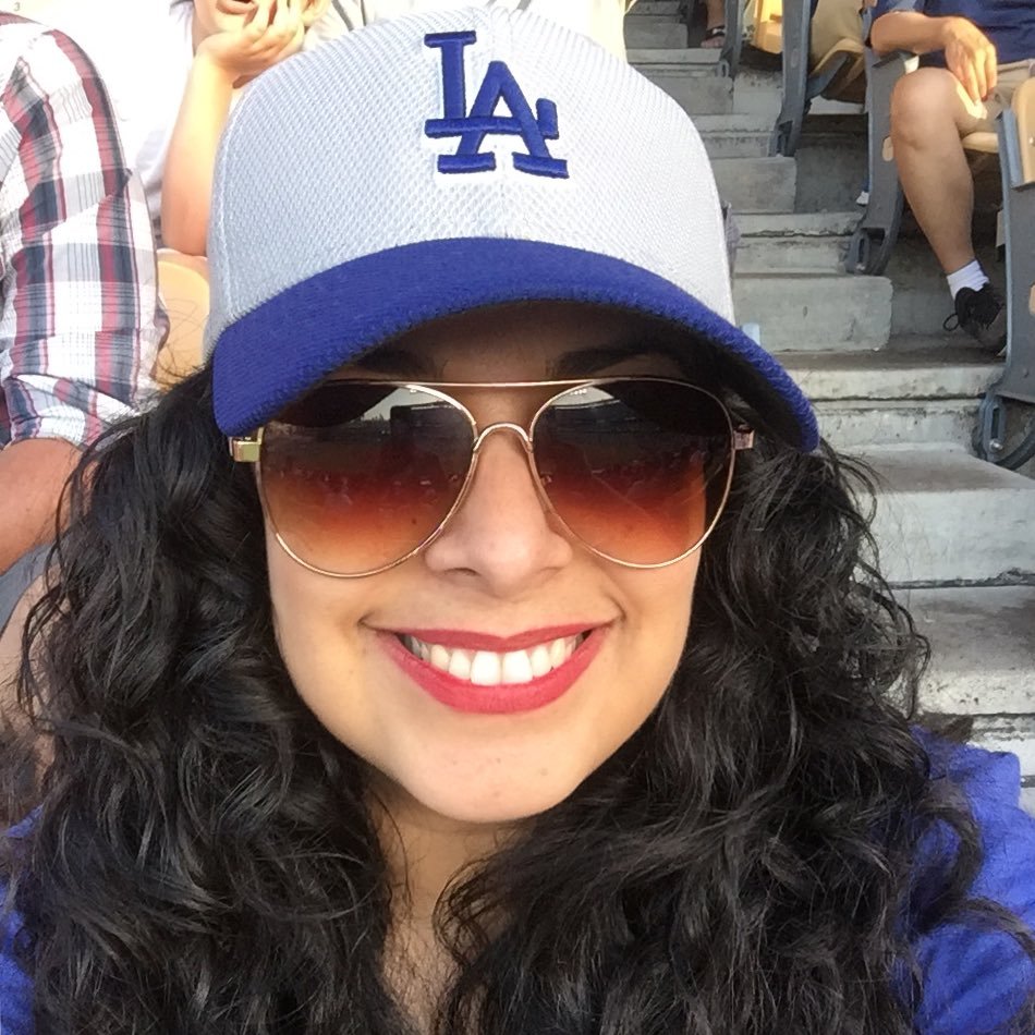 Born & raised in the city of Angels. Diehard LA Dodgers fan! Rams, Lakers and Kings fan too! LA, baby!!!