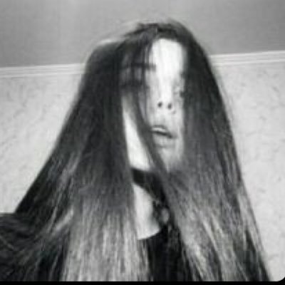 Amal6_e's profile picture. 