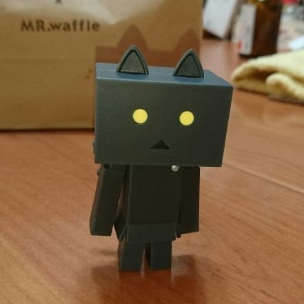 proChan_'s profile picture. Webアプリケーションな感じのエンジニア。低浮上ですが生きてます。  CSE2017/Vim/