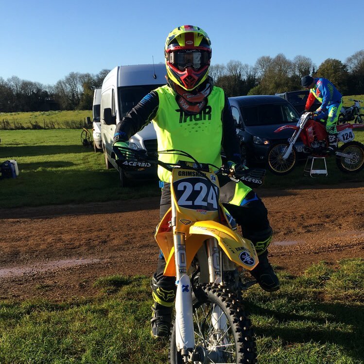 dangrimmy224's profile picture. living the dream mate