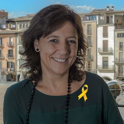 Perfil oficial de l'alcaldessa de Vic @Anna_Erra. Gestionat per l'equip de Comunicació de l'@aj_vic 📞938862100 ✉️ alcaldia@vic.cat