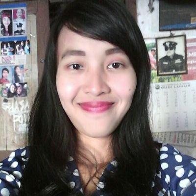 ayusuci1984's profile picture. jadilah dirimu sendiri,berteman jng pandang status sosial,dihadapan ALLAH kita sama,hanya amal yg membedakan...