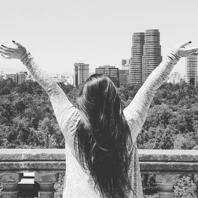 anniecabrera_'s profile picture. Artista de corazón. Chelista de alma.