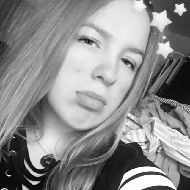 MarineMkerke2's profile picture. la danse 👯