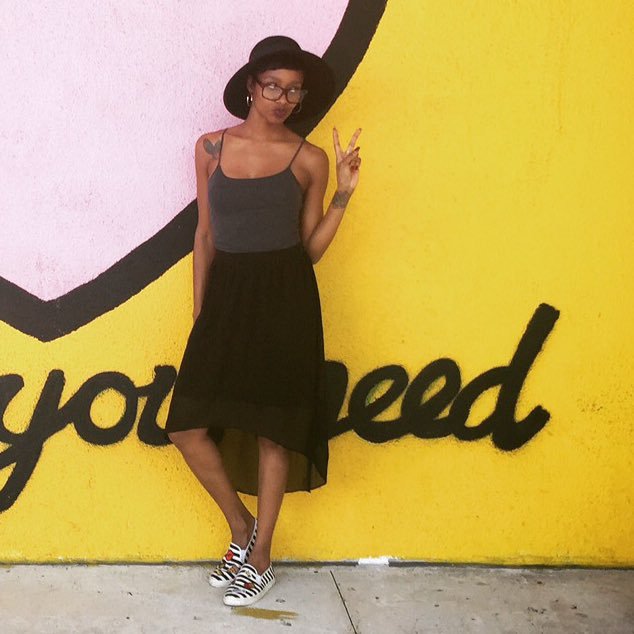 DianaRosiArtist's profile picture. Makeup Artist| Session/Production Artist| Bookings E: icrownhairQueens@aol.com IG: @blowdrygal