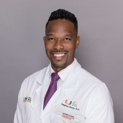 Sports Medicine Specialist,
Team Physician, University of Miami Sports Medicine Institute.  Exercise is medicine🏋🏽🤾🏾🤼🏾🏈🏐⚽🏀🇯🇲🙏🏽.  Tweets my own.