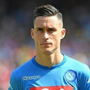 Cuenta de apoyo de José Callejón, futbolista del @sscnapoli e internacional con la @SeFutbol.
Aquí somos madridistas, del Nápoles y españoles.