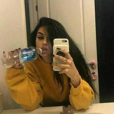 Jian761's profile picture. 2/6/17 
Kian lawley followed