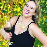 Sheila Jane(@sonomawinelife) 's Twitter Profile Photo