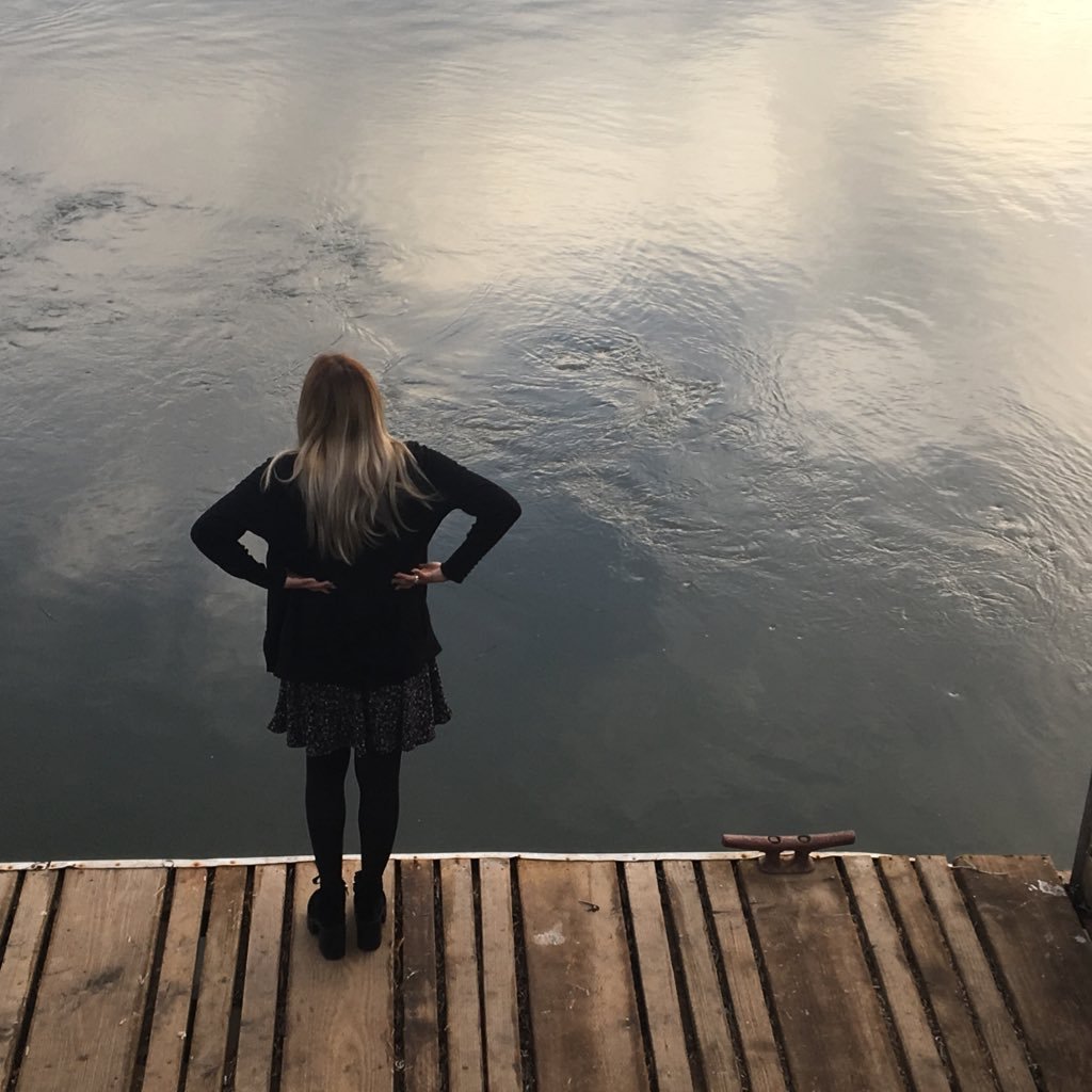 AnetVarela's profile picture. 