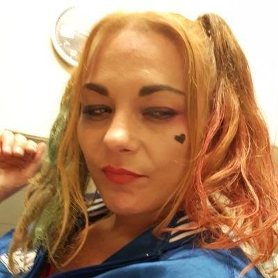 enzaroni's profile picture. 