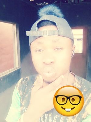 WwwCruxleo's profile picture. a student