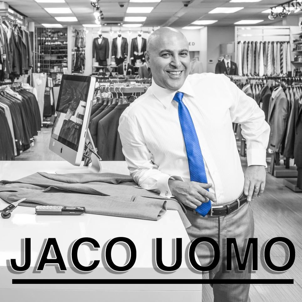 JACO UOMO est un des très grand détaillant des vêtements  MATINIQUE .  Nous louons ou vendons des complets et smoking pour l'adultes et enfants.