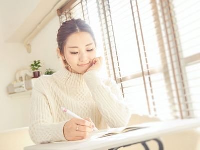 こんにちは!慶應義塾大学2年生の20歳です!陸上の中距離を小学生からずっとやっています! 元々勉強嫌いでしたが、偏差値を20、判定をEからAに上げ、逆転合格を掴みとった私の受験の経験を生かして、受験生を志望校合格に導く活動を行っています! 気軽にフォローしてください!
勉強などの相談もDMでお気軽にどうぞ!