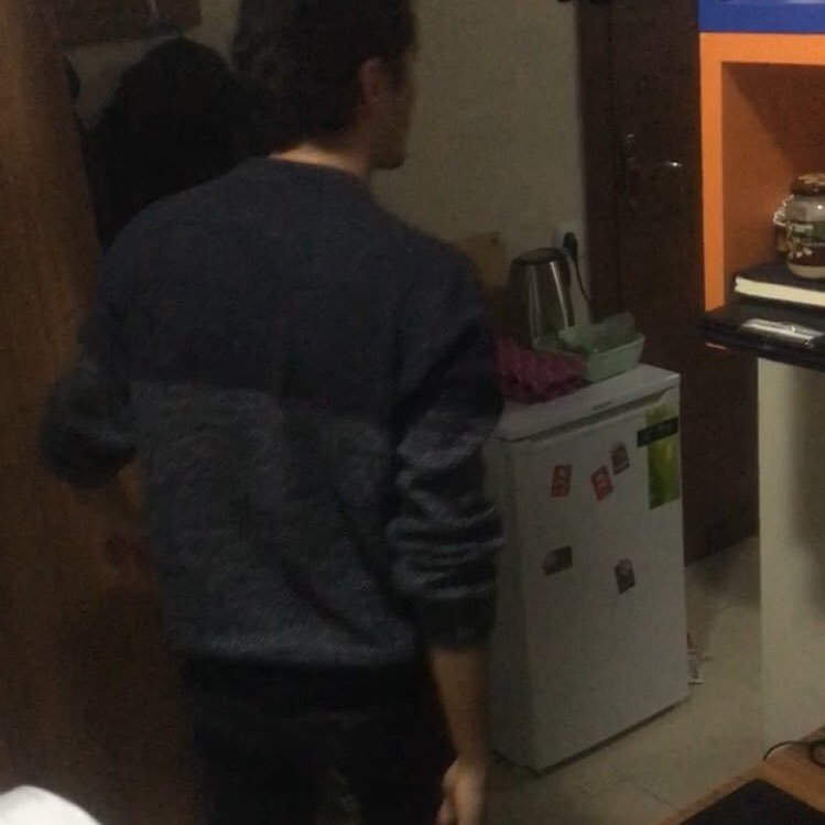 bi fotoğraf çekilebilir miyiz avador abla