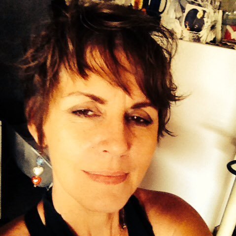 @christian, @churchofChrist, @music of any kind, @Happy to be a @portraitartist, @oilpainter, @USAFVeteran, @CPTSD sufferer, @Trumpsupporter, @momma,@gramma