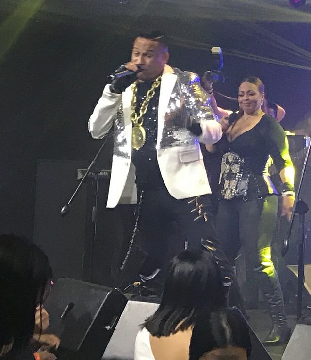 With songs such as “Hit The Dance Floor” and “The Swing Is Back” Tony, shows us that is all about dancing. The Swing is Back!!