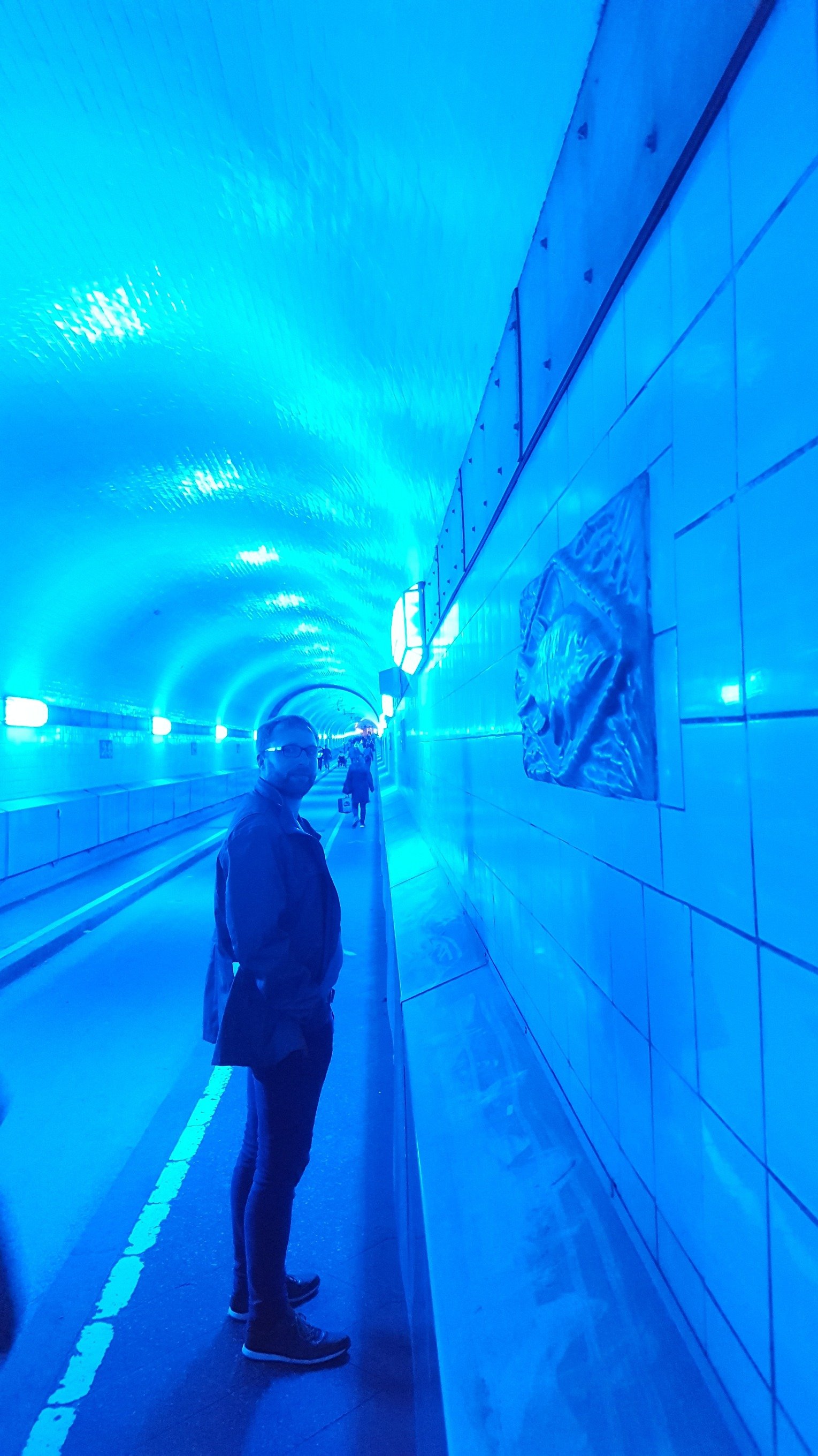 Nighty002's profile picture. Spätschicht, tiefenentspannt, eigentlich müsste ich ja arbeiten, spricht kein Subtext