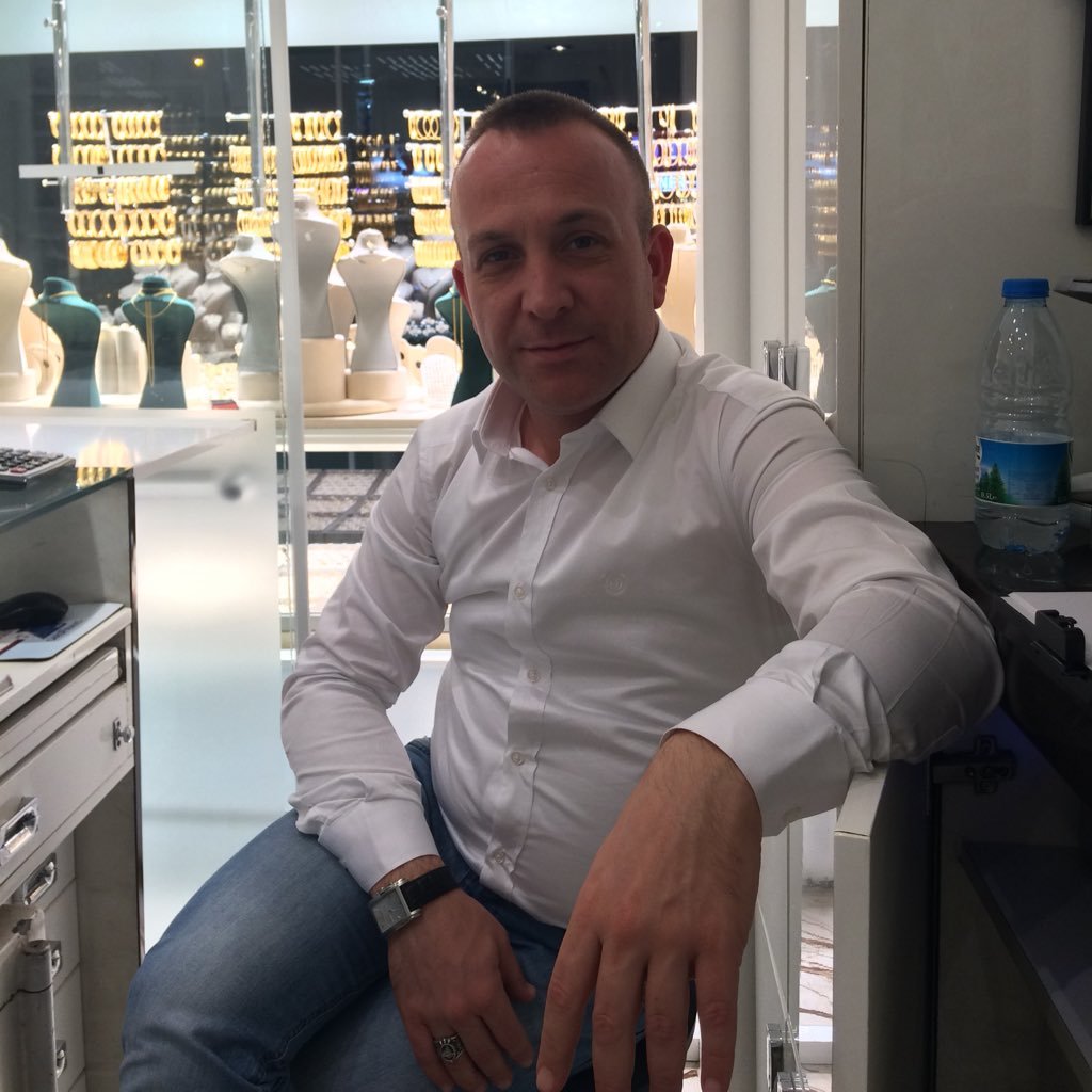 ibrahimay06's profile picture. 