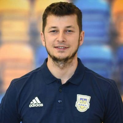 https://t.co/nB3zyY7tSy➡ właściciel 
⚽ Arka Gdynia➡ social media i Oficjalny Sklep Arki Gdynia