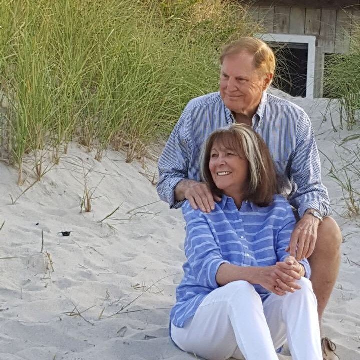 Wife, Mother/ lover of food,wine,politics, books, Cape Cod Baseball, Triple A Worcester,https://t.co/T8XwPLu7mR,Pro Israel,Friend of Gabriel Allon, F.Scott&Zelda