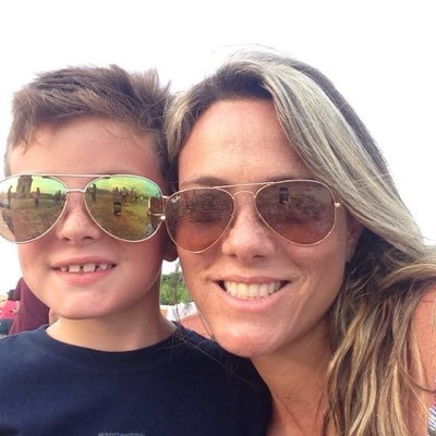 sisicastano's profile picture. Salud