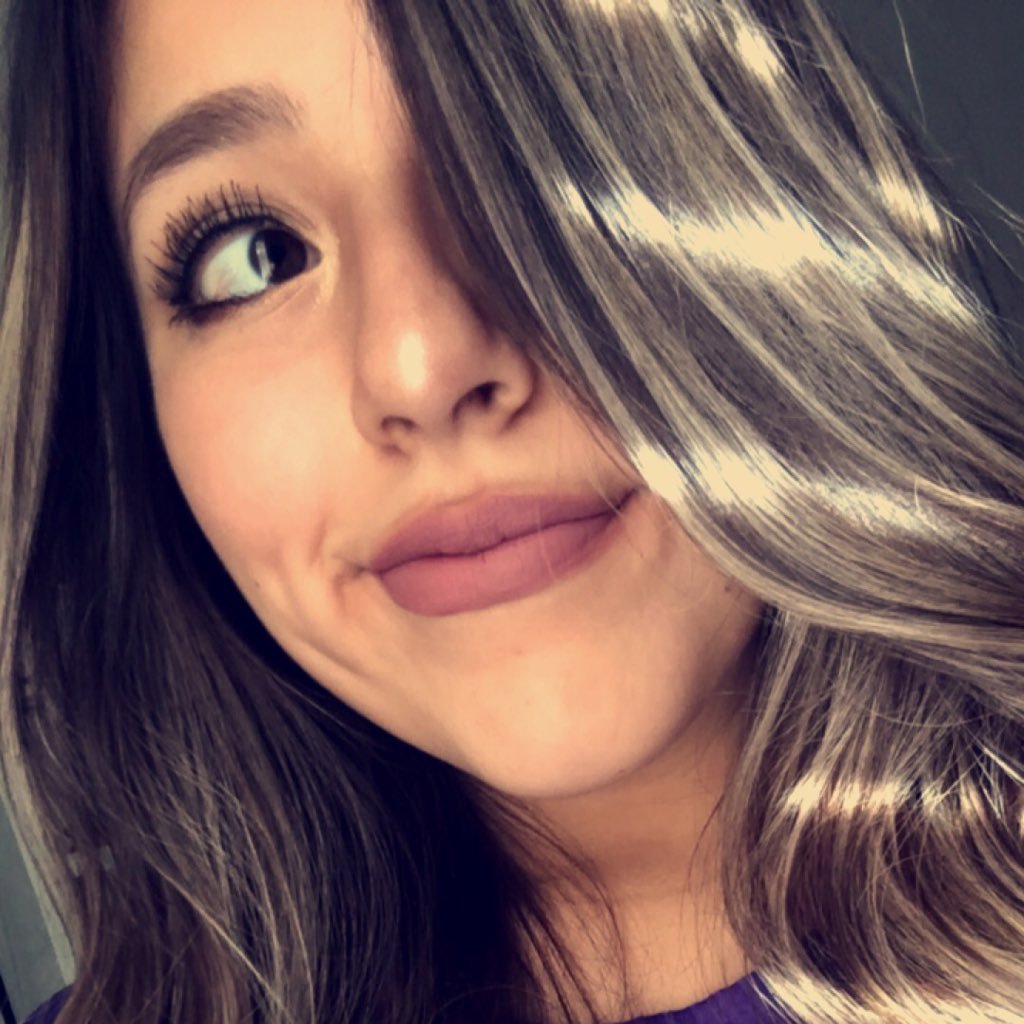 danielabiebsxox's profile picture. 