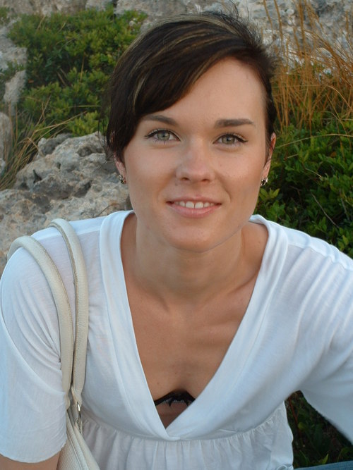 shirt4help's profile picture. Mit shirt4help haben wir ein Projekt ins Leben gerufen, das hält, was es verspricht: 5 € werden von jedem verkauften Shirt an Ihr Wunschprojekt gespendet!