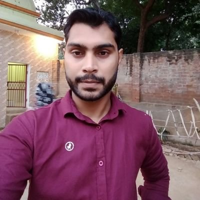 ashsingh2712's profile picture. 
