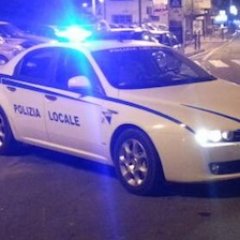 Comando di Polizia Locale del Comune di Ciampino (Roma).
Il primo profilo Twitter di un Comando di Polizia Locale d'Italia.
