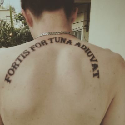 Dear5lim's profile picture. The goddess fortuna looks after the brave 💪