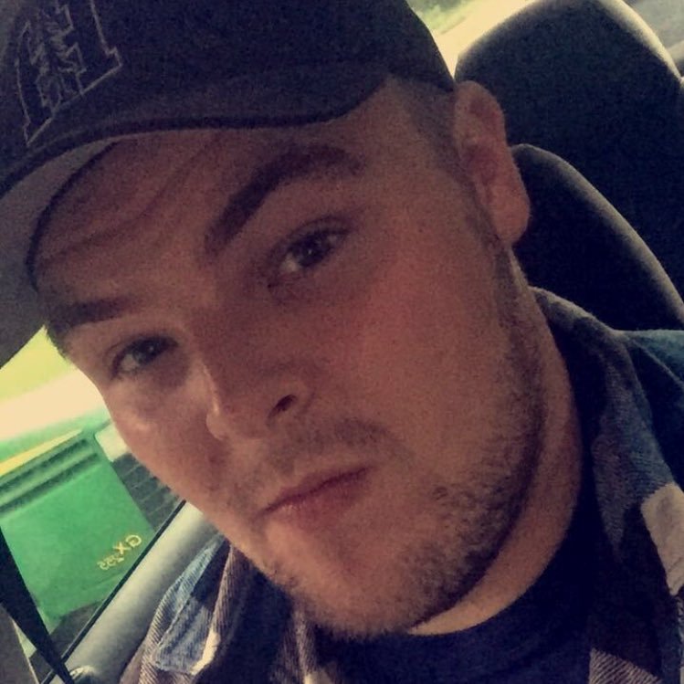 Dwhippo71's profile picture. SC: dwhippo