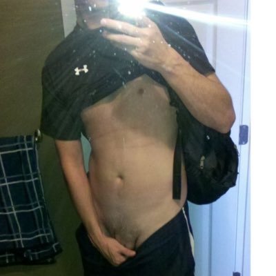Just posting random pics I get from guys on GRINDR and Scruff.