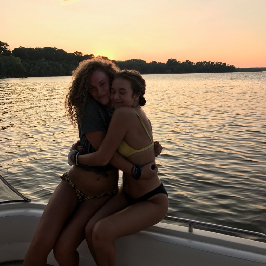 allison_faas's profile picture. real