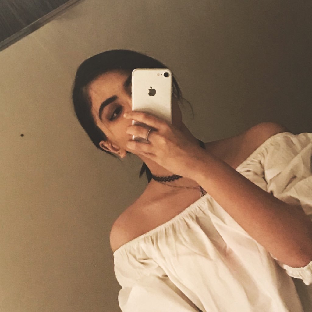 fritseva's profile picture. i’m only a fool for you.