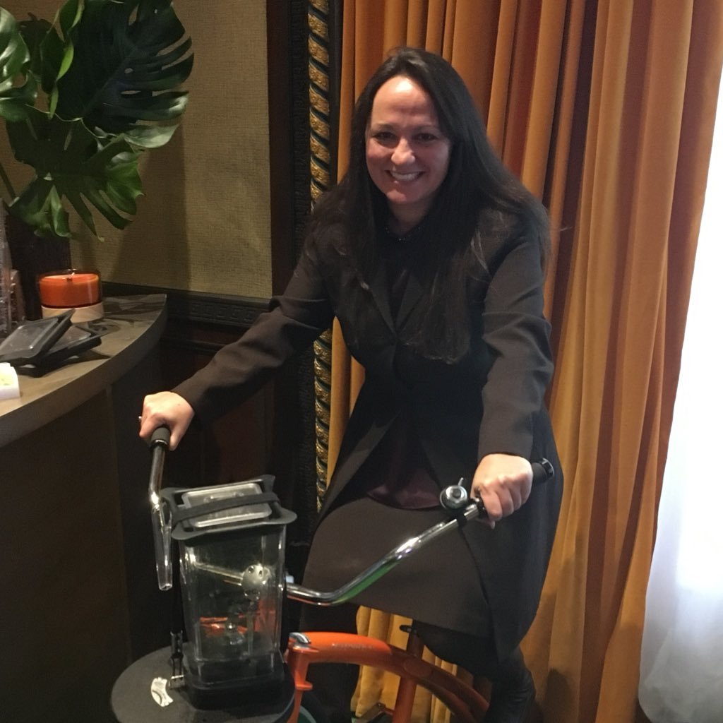 jmrmsrd's profile picture. Registered Dietitian and mother of 3 active boys.