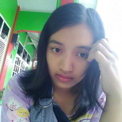 Kecewa itu manusiawi, tapi
memendam kekecewaan
hanya merusak diri sendiri