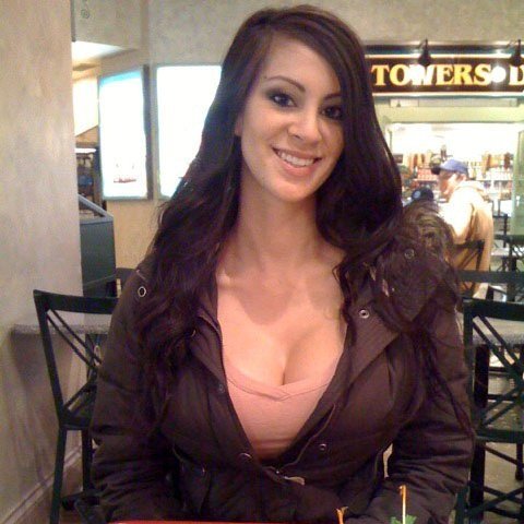 Annerose109's profile picture. 