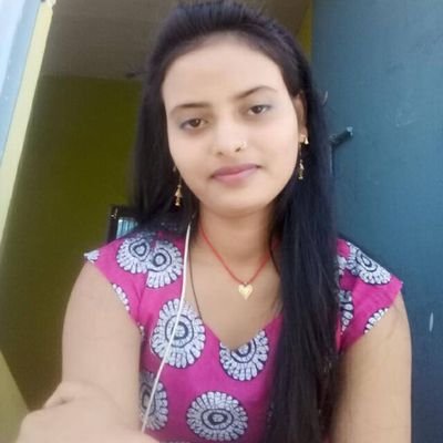 PoojaPa04919347's profile picture. 