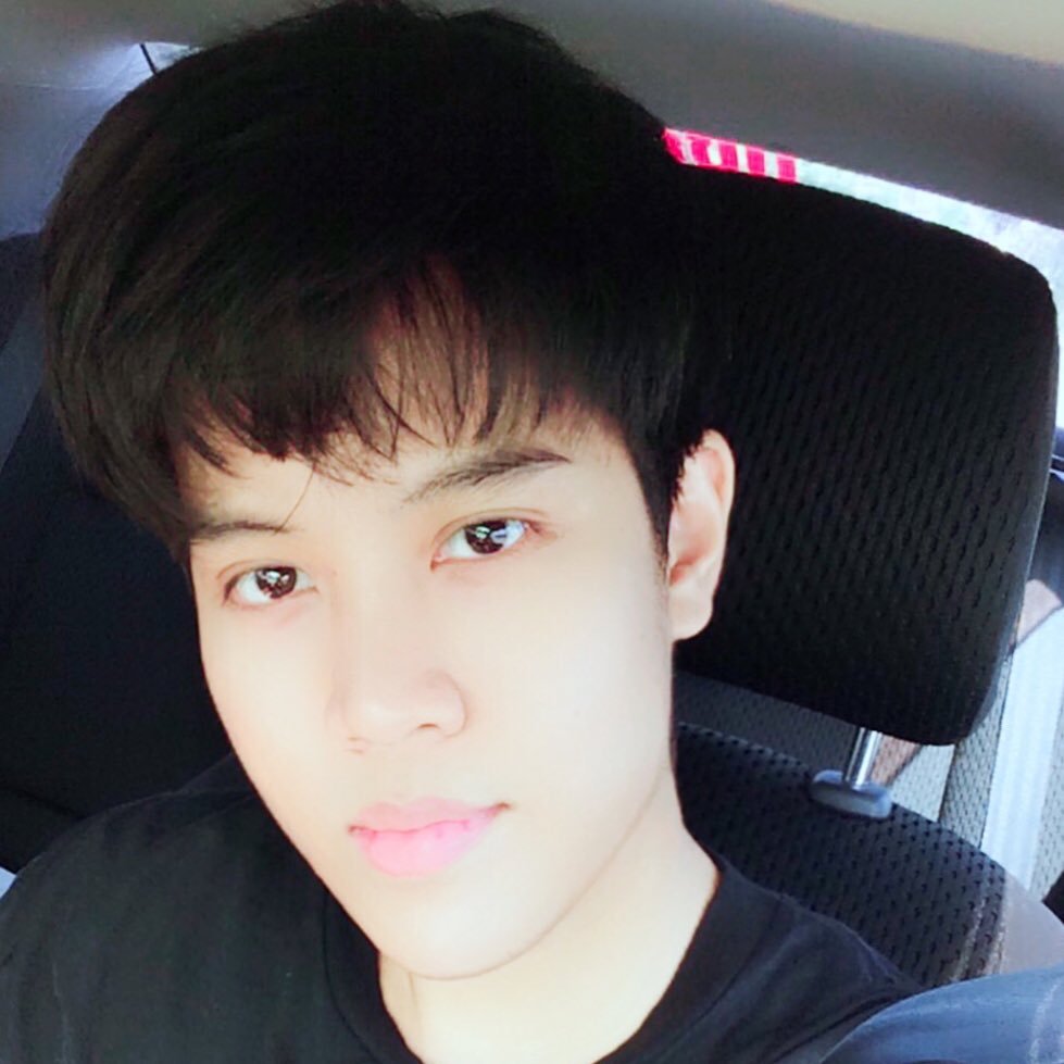 dekzaclubzzz's profile picture. 