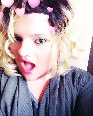 Chanel river-rose Kingsley.
#lgbt+
6'3
19