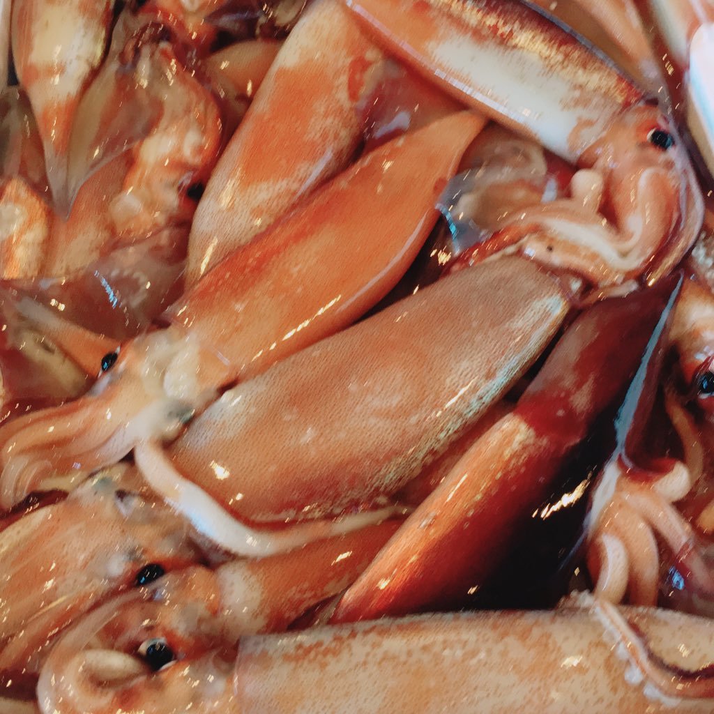 留萌市駅前 自由市場内 長田鮮魚店です twitterはじめました その日のおすすめ、水揚げ情報アップしていきます! Tel 0164-42-2547