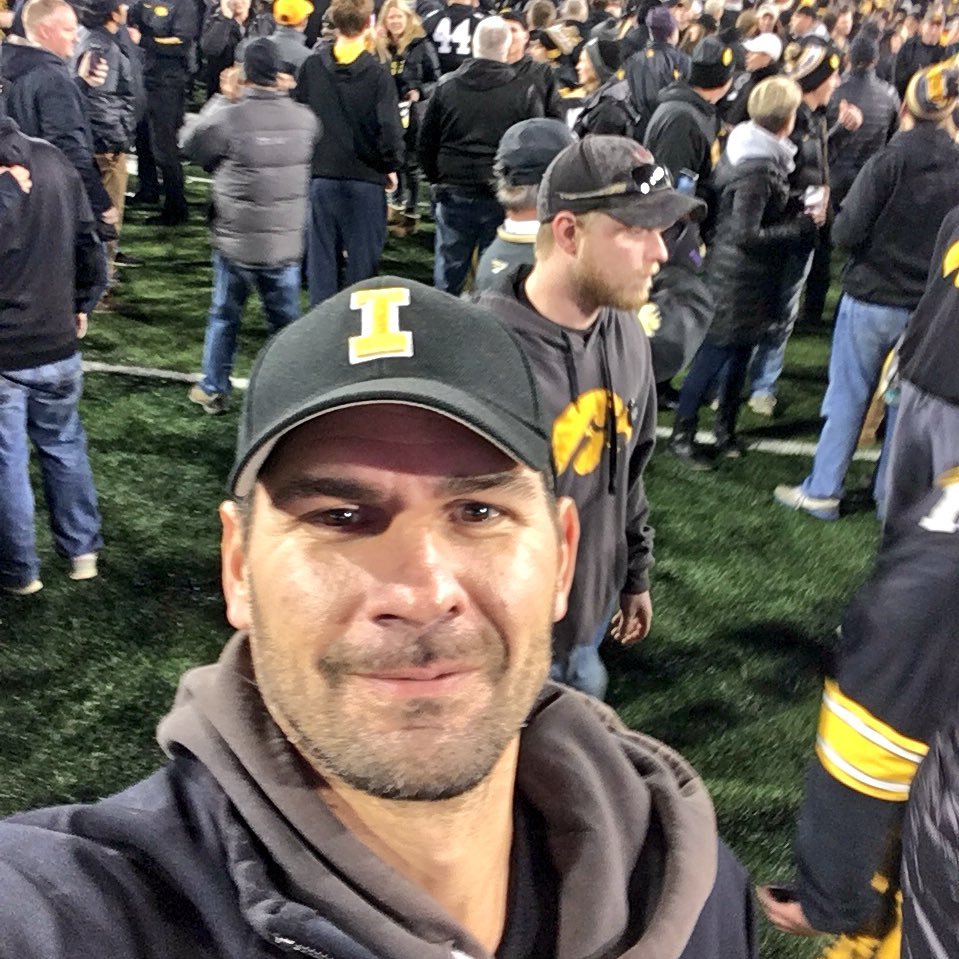 ghennigan's profile picture. I have a bio.