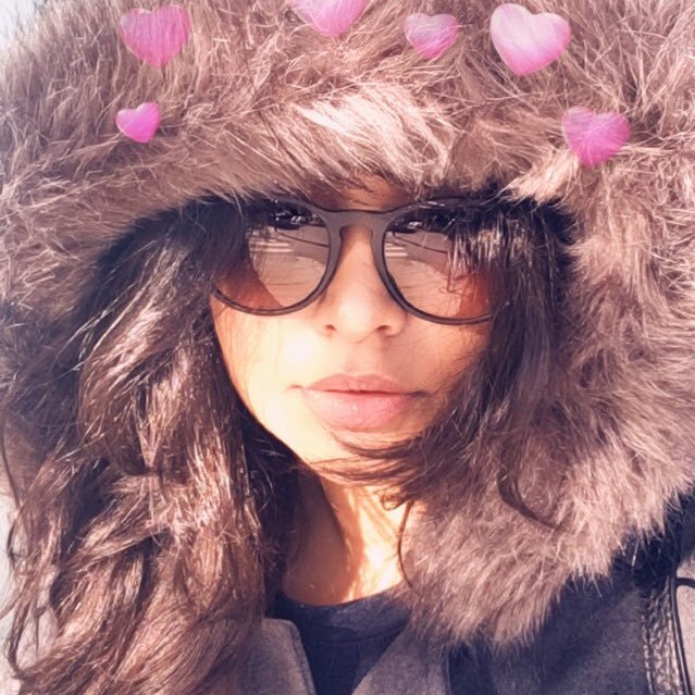 shrutzy24's profile picture. hyperactive.music loving.free spirited.shopaholic.gamer.style conscious.visionary.Libertarian.girl
