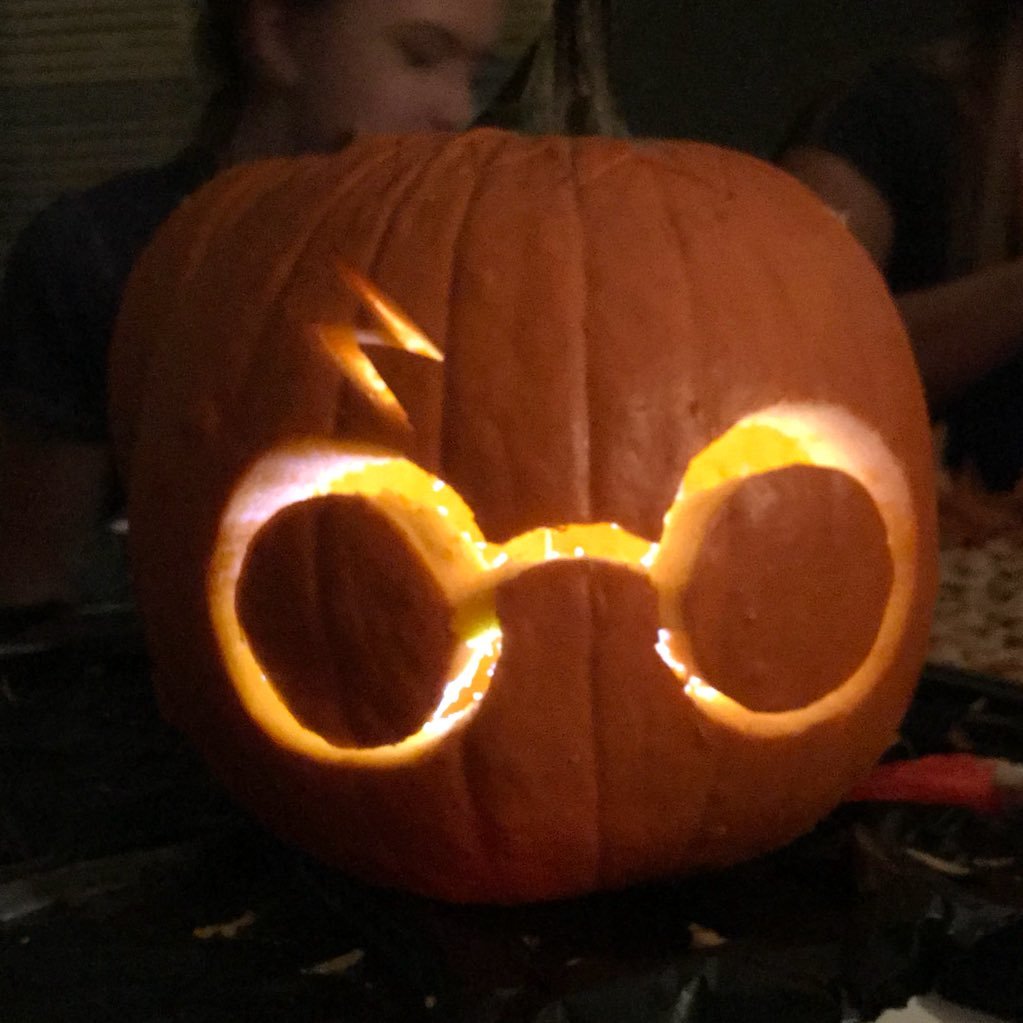 quacksonklaxon's profile picture. spam